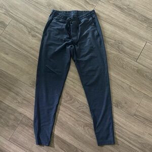 Outdoor Voices Joggers